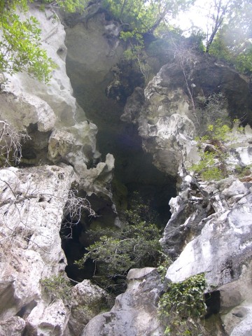 Khlong Pak Lao caverns